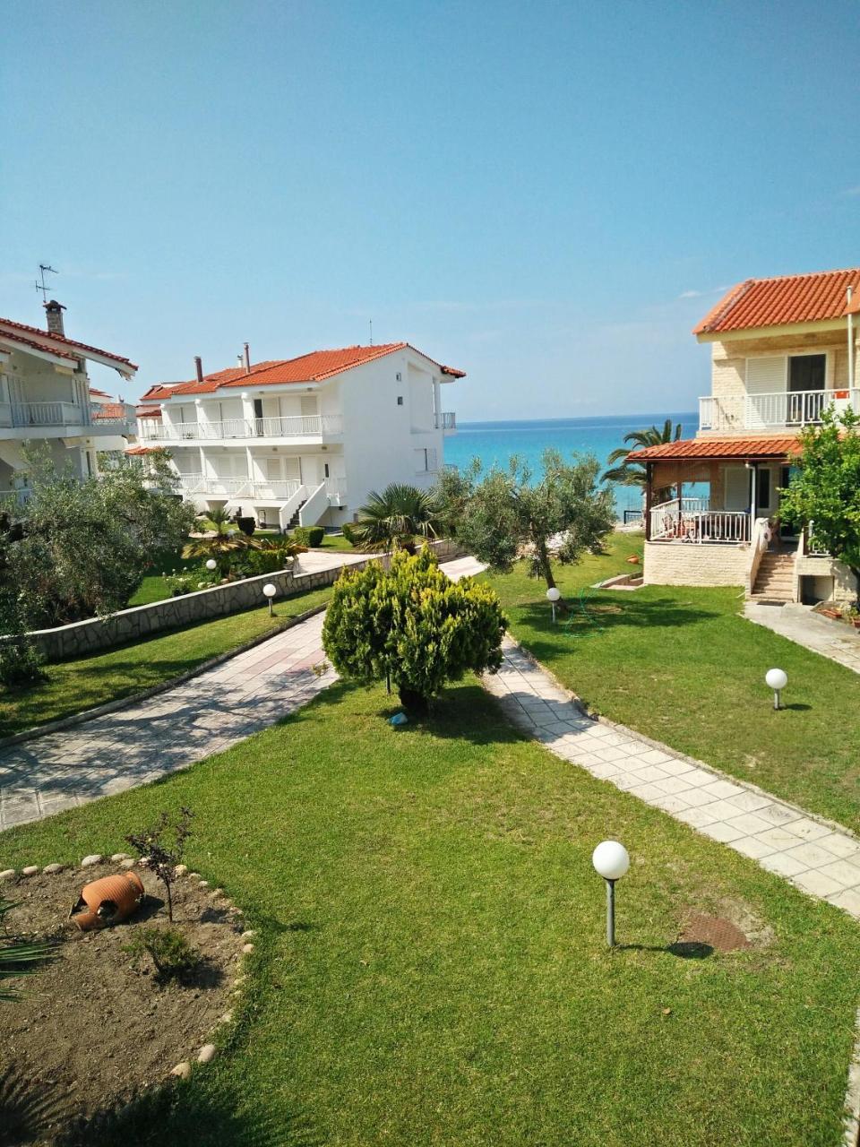 Aello Sea-Seafront Apartments Skála Foúrkas Dış mekan fotoğraf