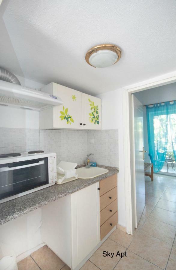 Aello Sea-Seafront Apartments Skála Foúrkas Dış mekan fotoğraf
